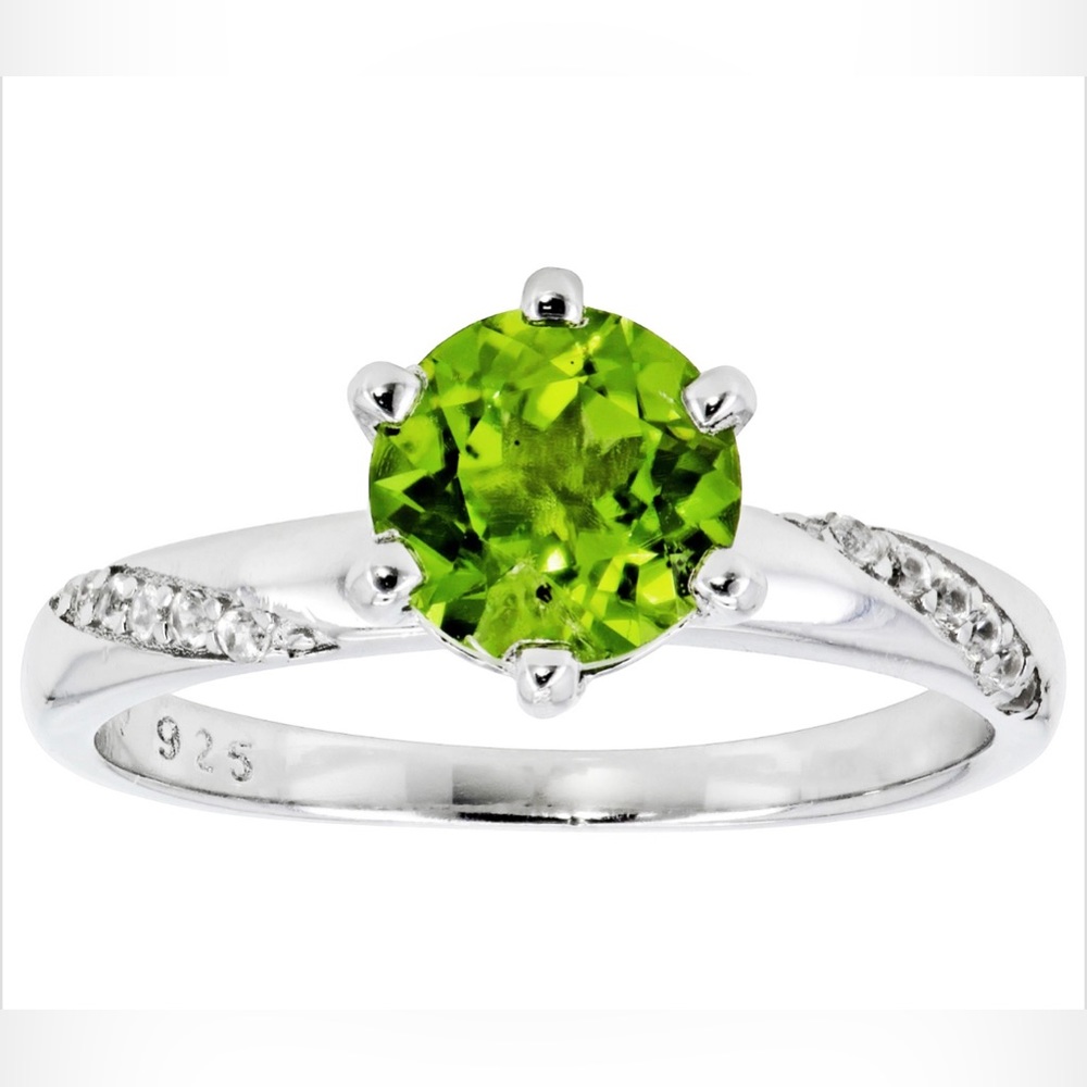 1.20 ctw Peridot Solid Sterling Silver Ring